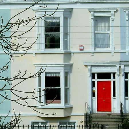 Claremont House Bed and Breakfast Dun Laoghaire Exteriör bild